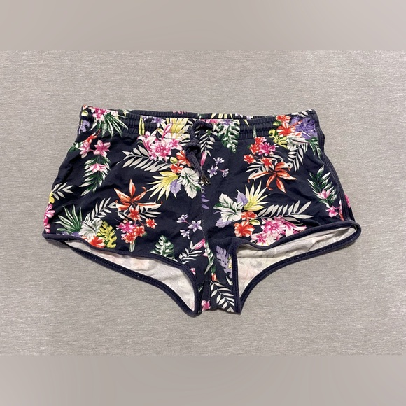 Terranova Floral Board Shorts - Picture 1 of 3